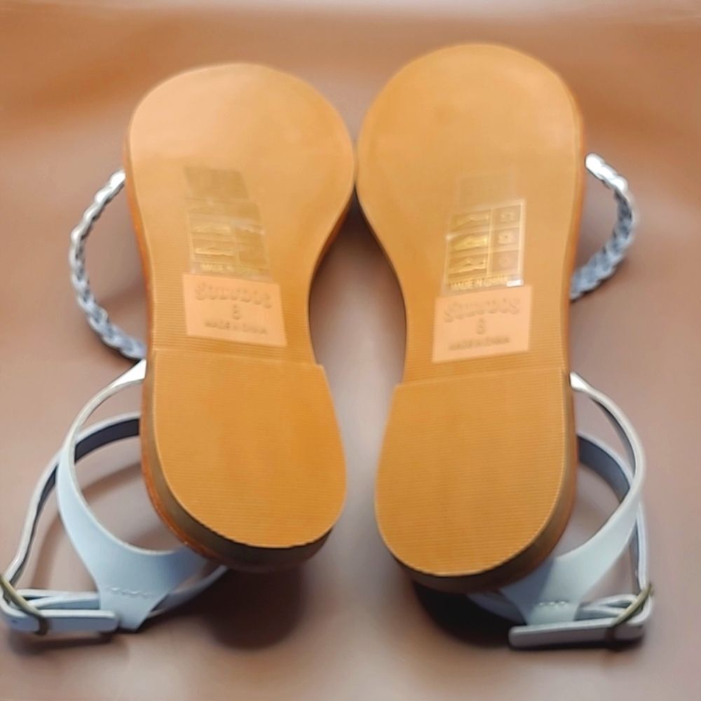 Soludos Madrid White Toe Ring Ankle Strap Sandals - Picture 5 of 12